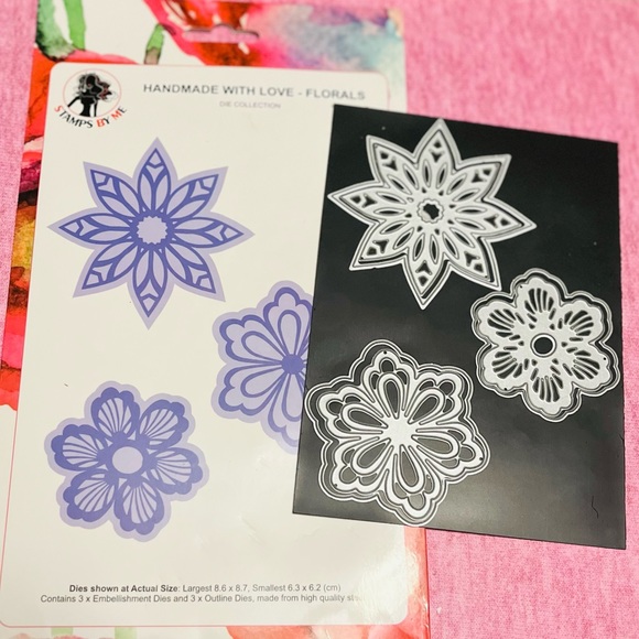 New Handmade w/ Love- Florals 6pc Die Cut - Picture 3 of 8